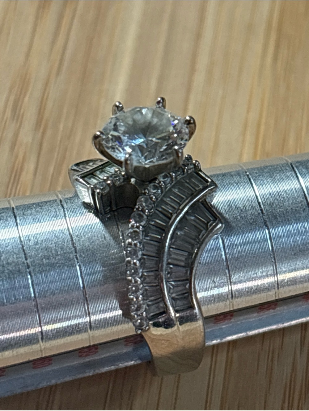 NVDR .925  Sterling Silver Cz Ring Sz 8